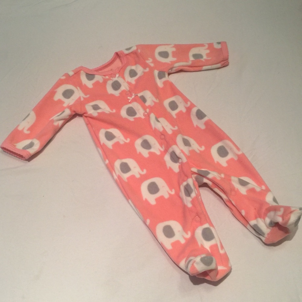 Baby 👶🏻 Carter’s Elephant Fleece Onesie